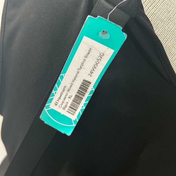 Cross front / tie back sleeveless blouse new with tags - Picture 4 of 8